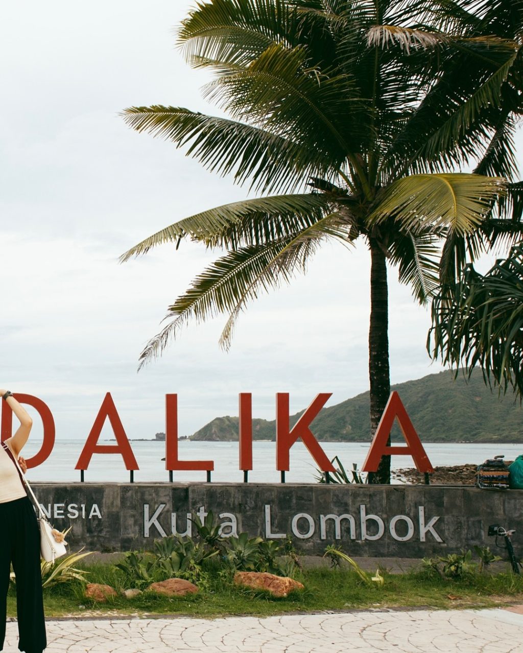 Instagram post from lombokskywise. This post is in position 4.