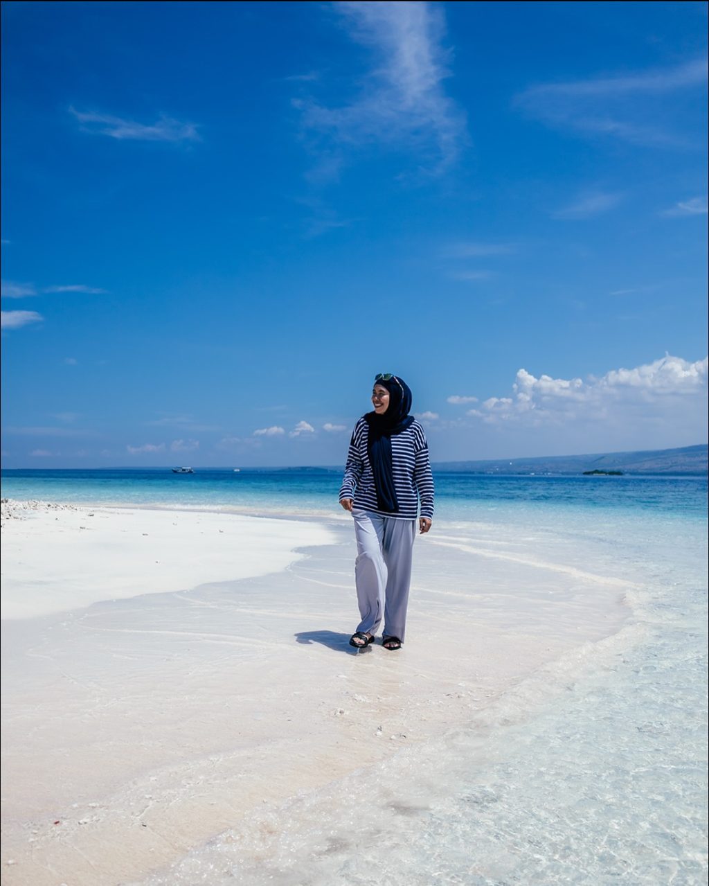 Instagram post from lombokskywise. This post is in position 4.