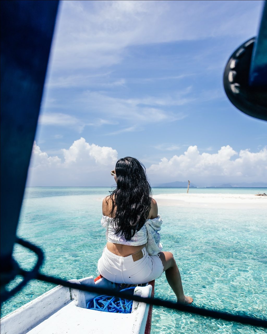 Instagram post from lombokskywise. This post is in position 1.